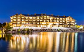 The Lodge At Columbia Point